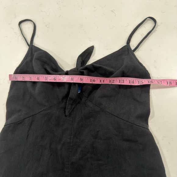 Old Navy Black Sleeveless Jumpsuit with Bow Detail - Picture 7 of 11